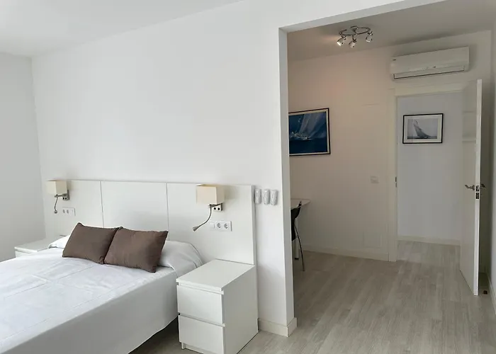 Agi Cap Llarg Hébergement de vacances Roses