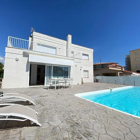 Agi Cap Llarg Дом отдыха *