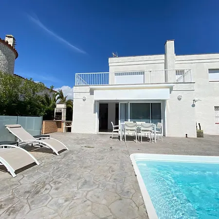 Hébergement de vacances Agi Cap Llarg *